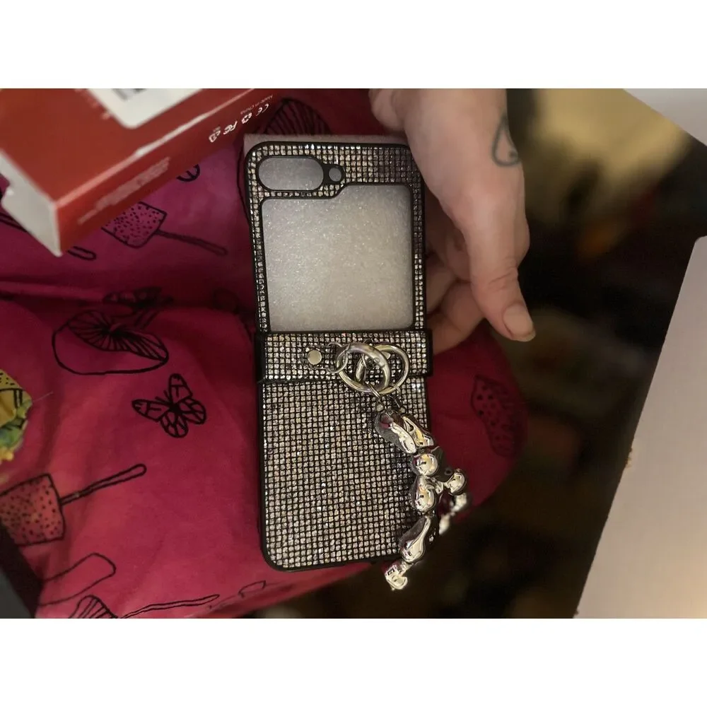 Samsung Galaxy Z Flip 6 Case with Metal Chain Charm Radiant Sparkle Glitter